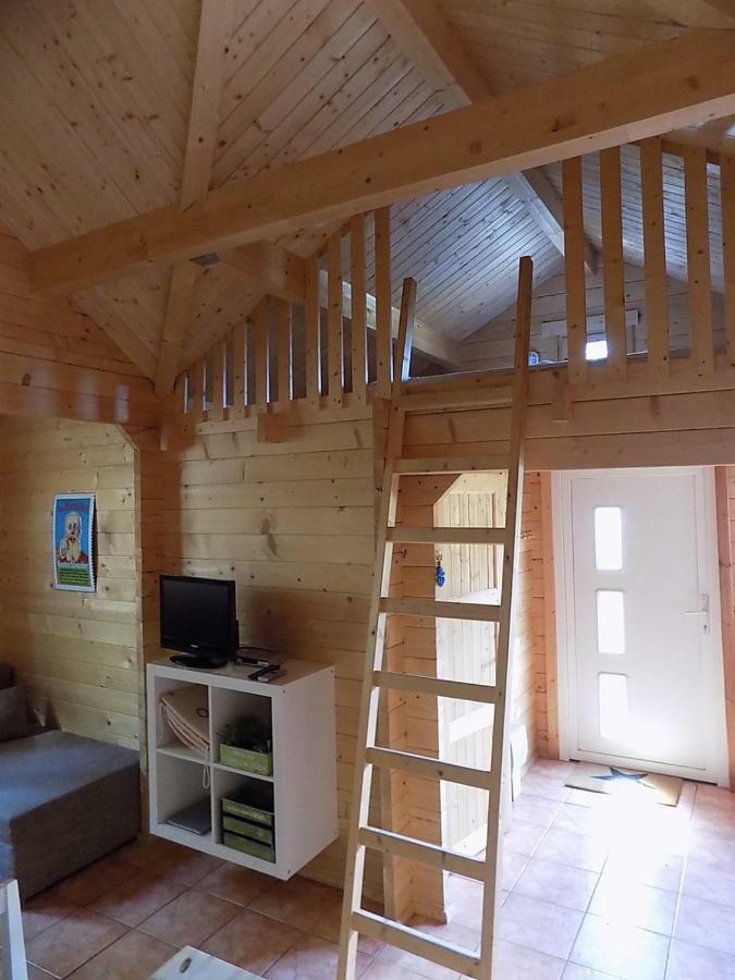 Himmelpfort Ferienhaeuser Am Eichberg Villa Fürstenberg-Havel Esterno foto